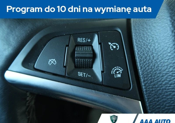 Opel Mokka cena 60000 przebieg: 76690, rok produkcji 2017 z Bieruń małe 254